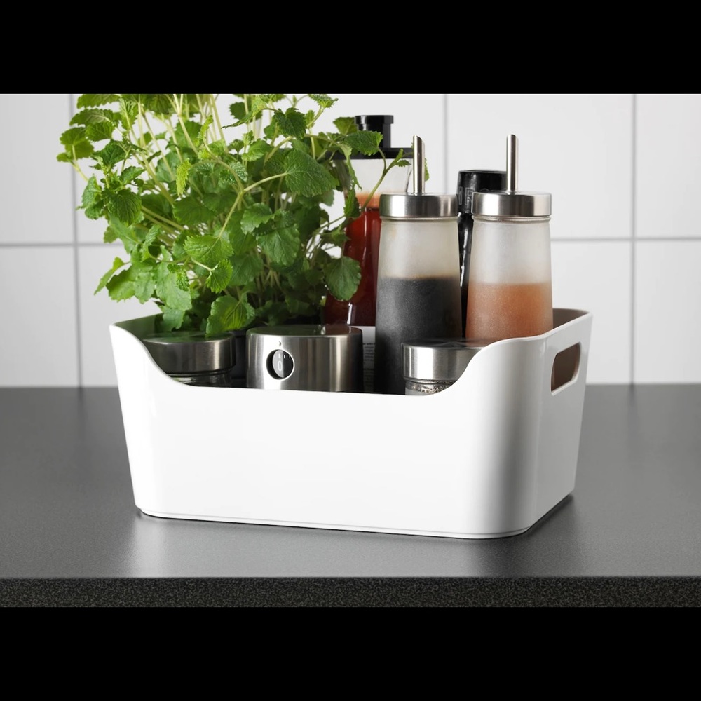 Brand New This practical, multi-use box